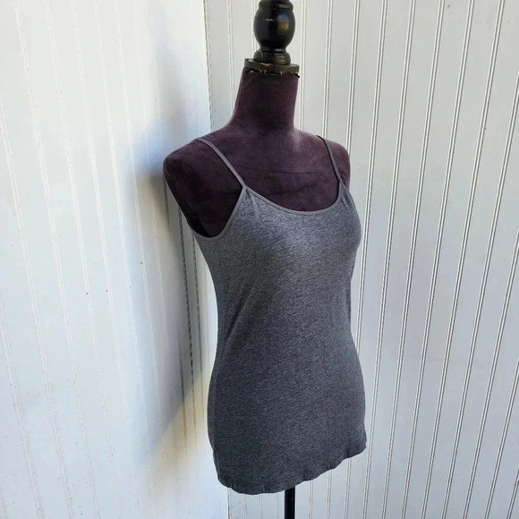 Time and Tru Womens Adjustable Straps Camisole Tank Top Stretch Gray M (8-10) - Picture 2 of 9